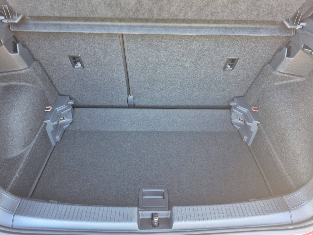Acheter Volkswagen T-Cross T-Cross 1.0 TSI 116 Start/Stop DSG7 R-Line 5p occasion dans les concessions du Groupe Faurie