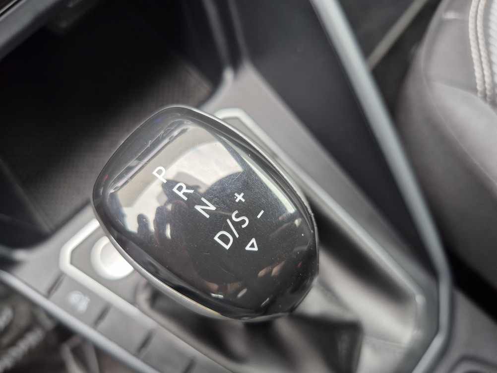 Acheter Volkswagen Polo Polo 1.0 TSI 116 S&S DSG7 R-Line 5p occasion dans les concessions du Groupe Faurie