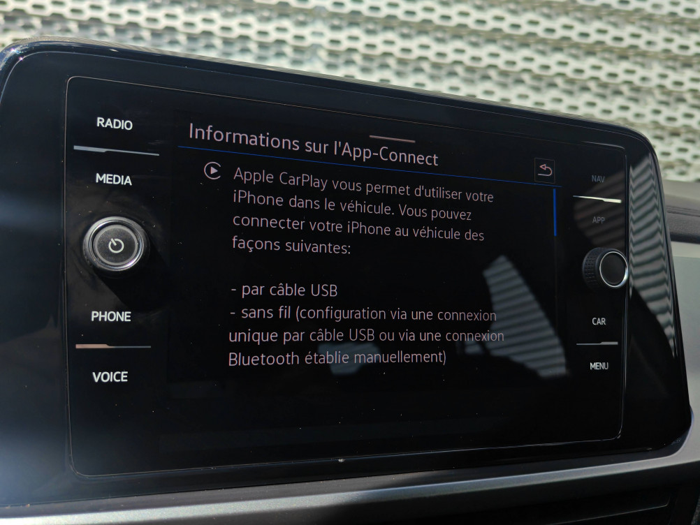Acheter Volkswagen T-Roc T-Roc 1.0 TSI 110 Start/Stop BVM6 Life Business 5p occasion dans les concessions du Groupe Faurie