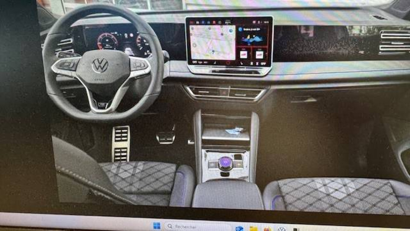 Acheter Volkswagen Tiguan Tiguan 1.5 eHybrid 272ch DSG6 R-Line Edition 5p neuf dans les concessions du Groupe Faurie