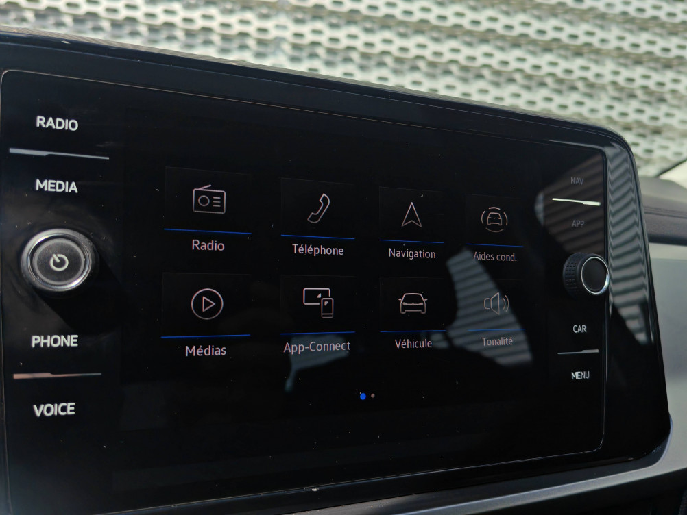Acheter Volkswagen T-Roc T-Roc 1.0 TSI 110 Start/Stop BVM6 Life Business 5p occasion dans les concessions du Groupe Faurie