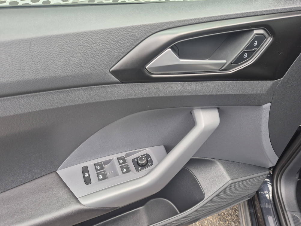 Acheter Volkswagen T-Cross T-Cross 1.0 TSI 115 Start/Stop DSG7 Carat 5p occasion dans les concessions du Groupe Faurie