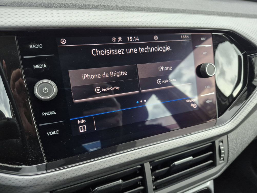 Acheter Volkswagen T-Cross T-Cross 1.0 TSI 110 Start/Stop BVM6 Active 5p occasion dans les concessions du Groupe Faurie
