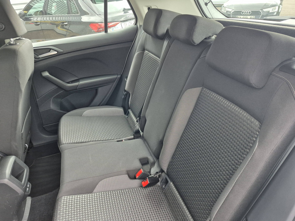 Acheter Volkswagen T-Cross T-Cross 1.0 TSI 110 Start/Stop BVM6 Active 5p occasion dans les concessions du Groupe Faurie