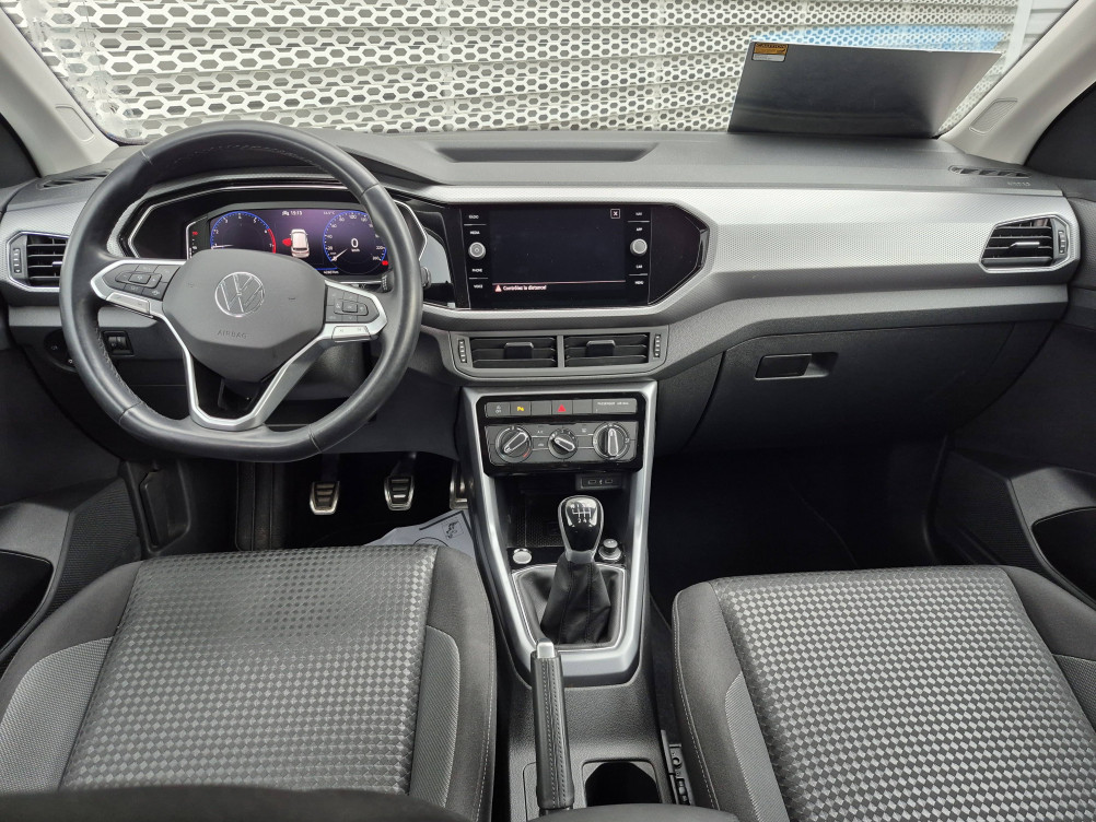 Acheter Volkswagen T-Cross T-Cross 1.0 TSI 110 Start/Stop BVM6 Active 5p occasion dans les concessions du Groupe Faurie