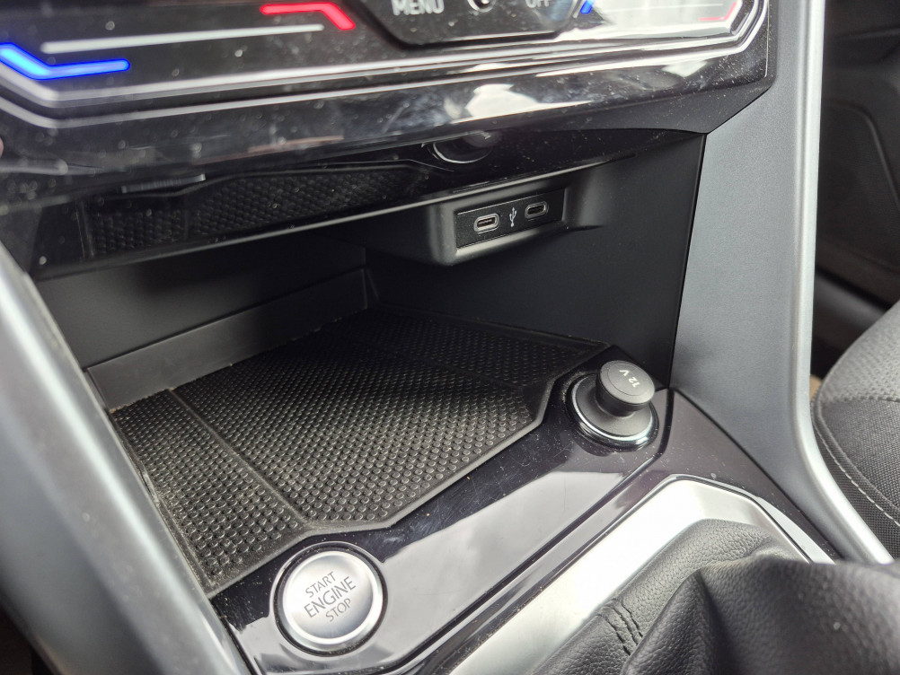 Acheter Volkswagen T-Roc T-Roc 2.0 TDI 150 Start/Stop DSG7 Life Plus 5p occasion dans les concessions du Groupe Faurie