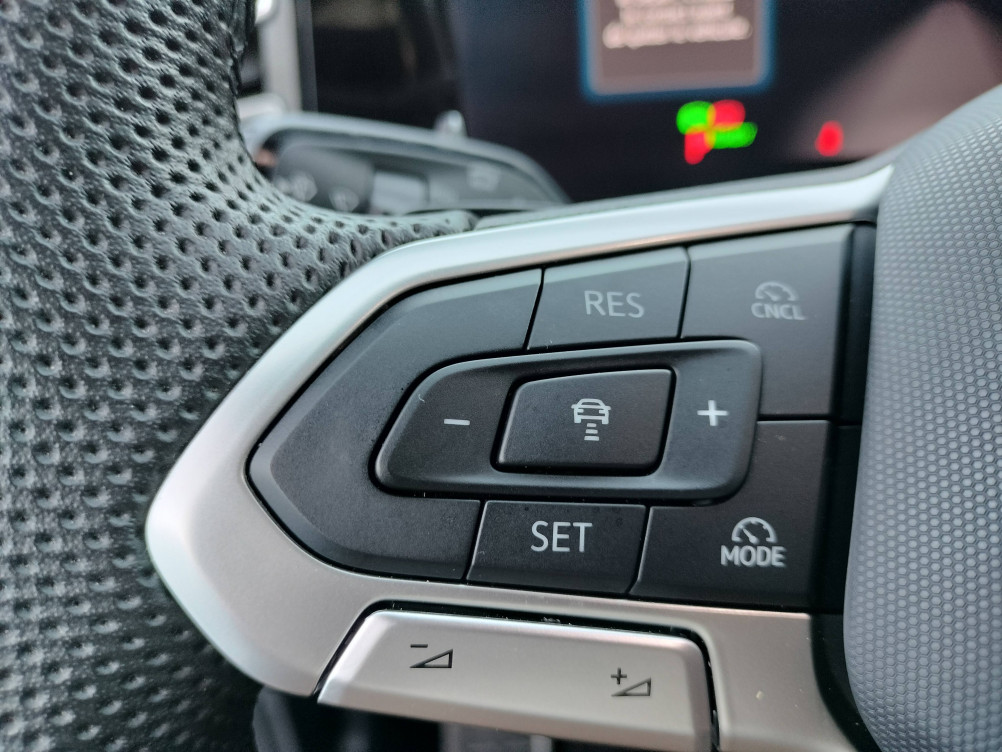 Acheter Volkswagen Tiguan Tiguan 1.5 eTSI 150ch DSG7 R-Line 5p occasion dans les concessions du Groupe Faurie