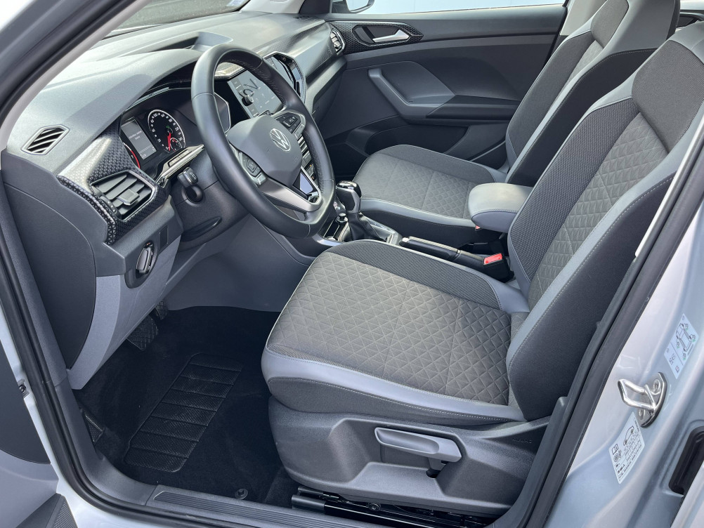 Acheter Volkswagen T-Cross T-Cross 1.0 TSI 115 Start/Stop DSG7 R-Line 5p occasion dans les concessions du Groupe Faurie