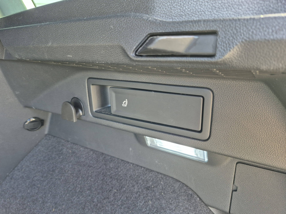 Acheter Volkswagen Tiguan Tiguan 2.0 TDI 150ch DSG7 R-Line 5p occasion dans les concessions du Groupe Faurie