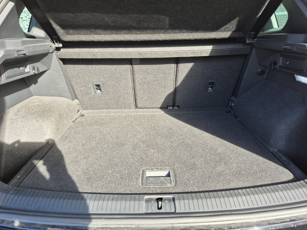 Acheter Volkswagen Tiguan Tiguan 2.0 TDI 150ch DSG7 R-Line 5p occasion dans les concessions du Groupe Faurie