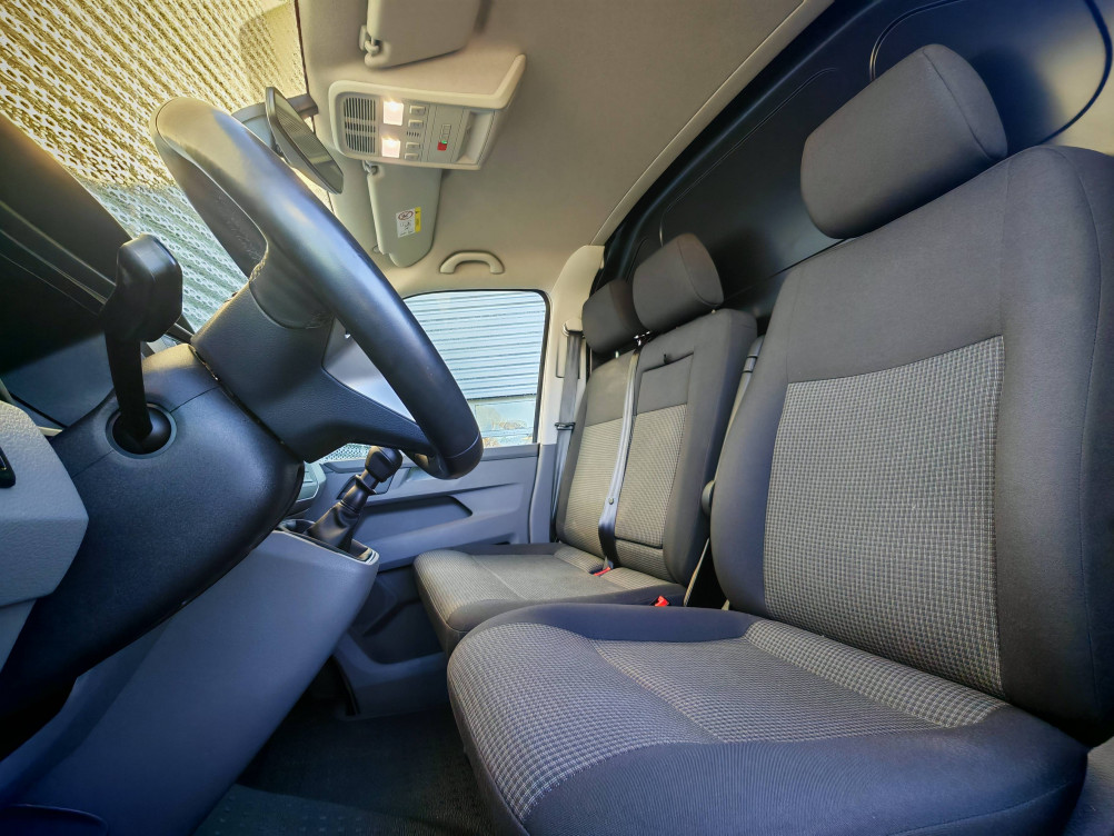 Acheter Volkswagen Transporter Fourgon T6 TRANSPORTER 6.1 VAN L1H1 2.0 TDI 150 BVM6 BUSINESS 4p occasion dans les concessions du Groupe Faurie