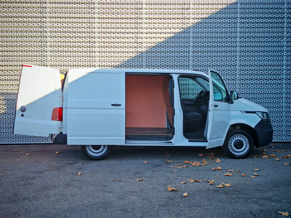 Acheter Volkswagen Transporter Fourgon T6 TRANSPORTER 6.1 VAN L1H1 2.0 TDI 150 BVM6 BUSINESS 4p occasion dans les concessions du Groupe Faurie