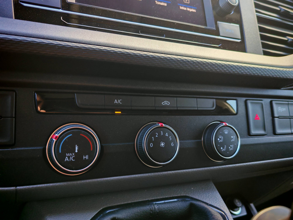 Acheter Volkswagen Transporter Fourgon T6 TRANSPORTER 6.1 VAN L1H1 2.0 TDI 150 BVM6 BUSINESS 4p occasion dans les concessions du Groupe Faurie