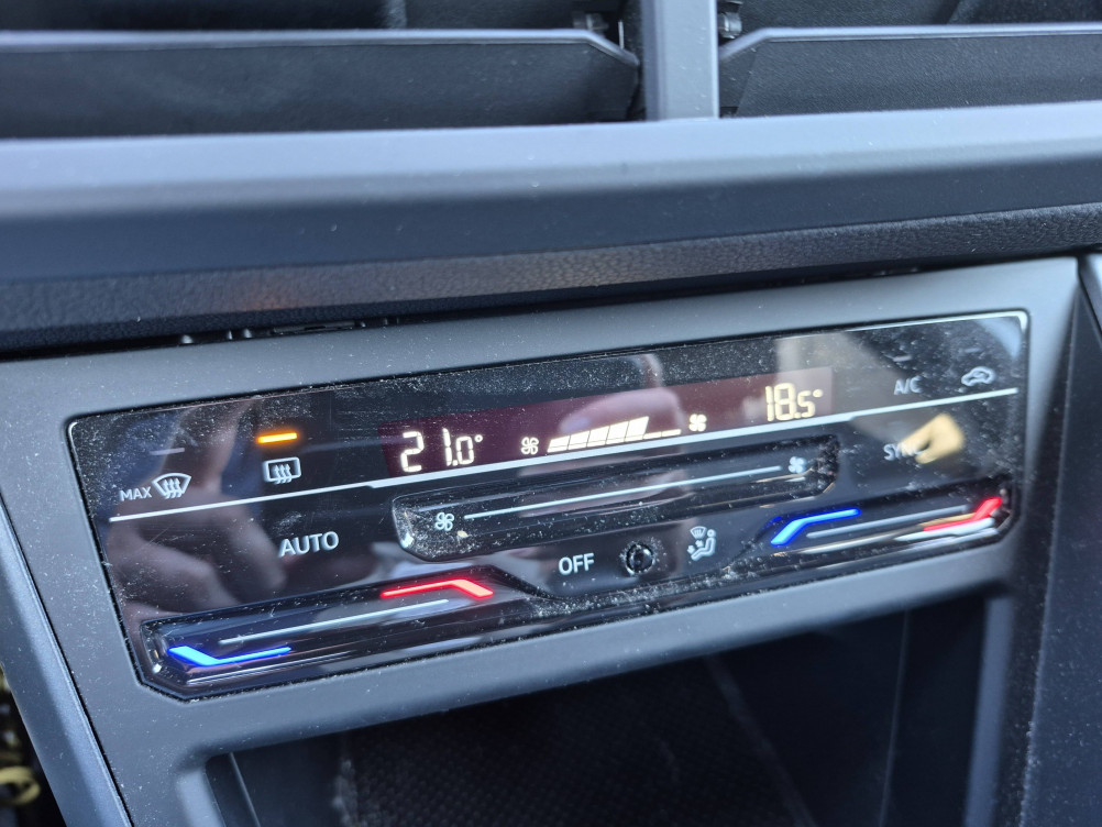 Acheter Volkswagen Polo Polo 1.0 TSI 95 S&S DSG7 R-Line 5p occasion dans les concessions du Groupe Faurie