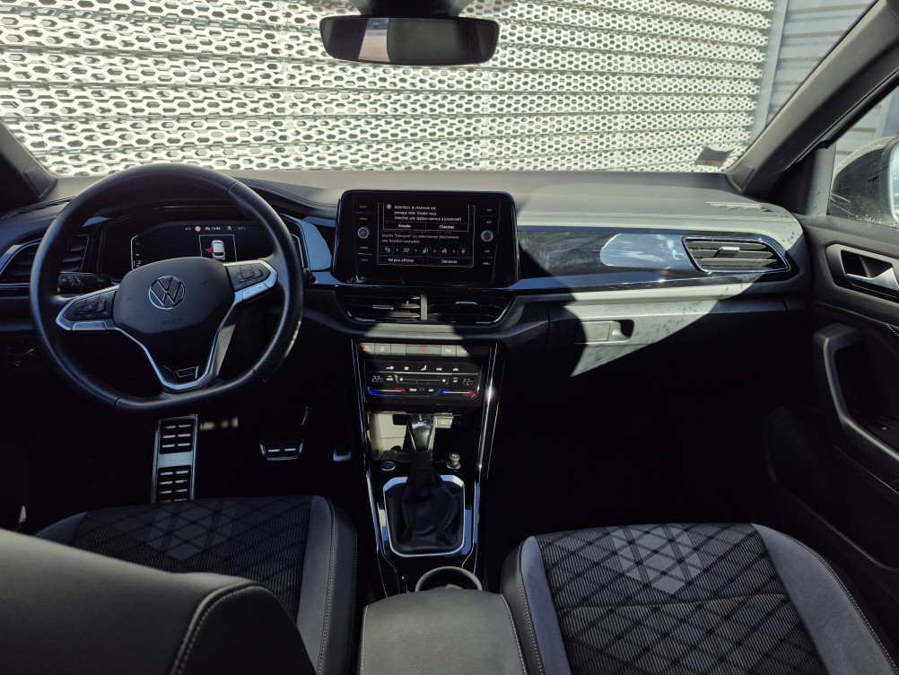 Acheter Volkswagen T-Roc T-Roc 1.5 TSI EVO 150 Start/Stop DSG7 R-Line 5p occasion dans les concessions du Groupe Faurie