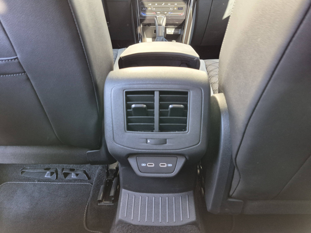 Acheter Volkswagen T-Roc T-Roc 1.5 TSI EVO 150 Start/Stop DSG7 R-Line 5p occasion dans les concessions du Groupe Faurie