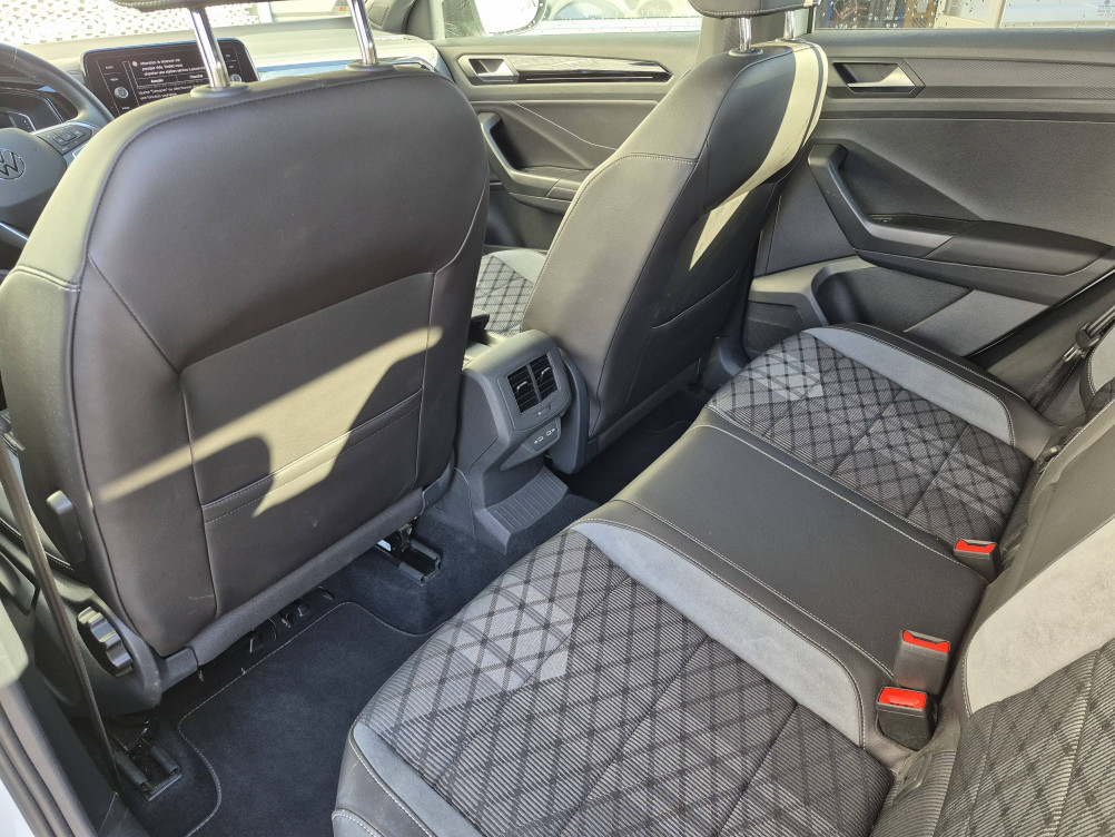 Acheter Volkswagen T-Roc T-Roc 1.5 TSI EVO 150 Start/Stop DSG7 R-Line 5p occasion dans les concessions du Groupe Faurie