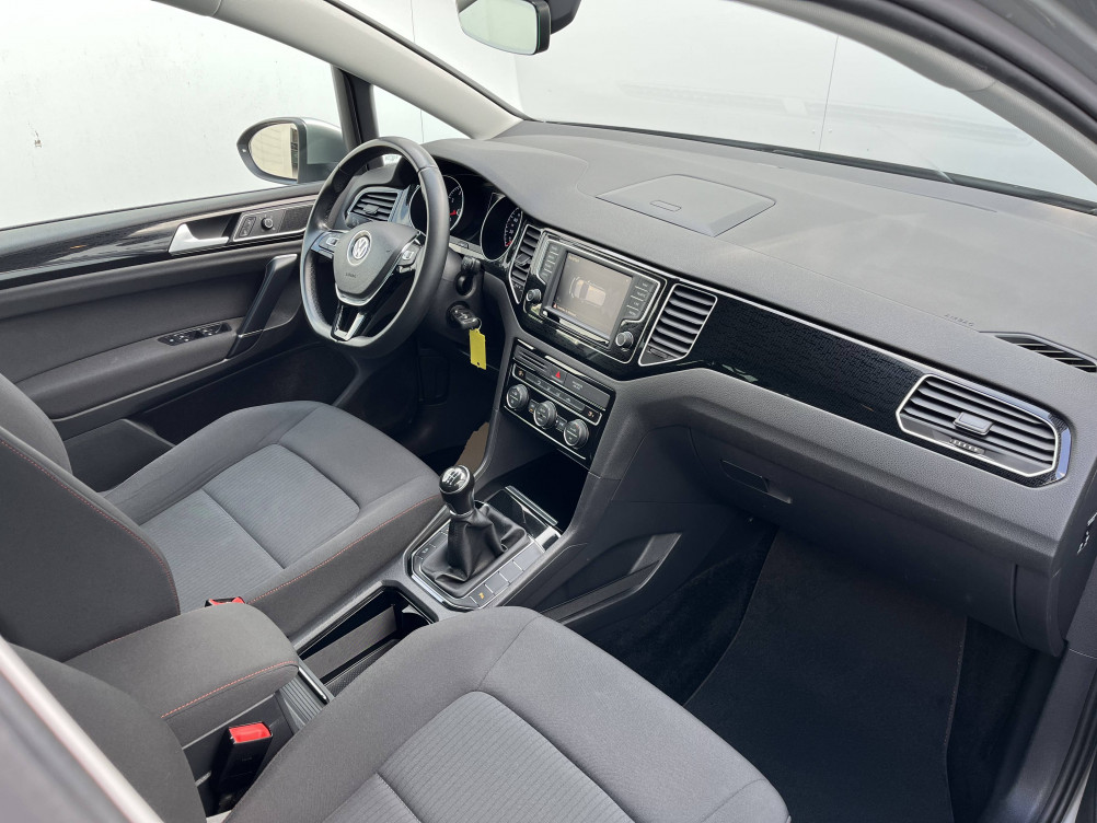 Acheter Volkswagen Golf SW Golf Sportsvan 1.4 TSI 125 BMT Sound 5p occasion dans les concessions du Groupe Faurie