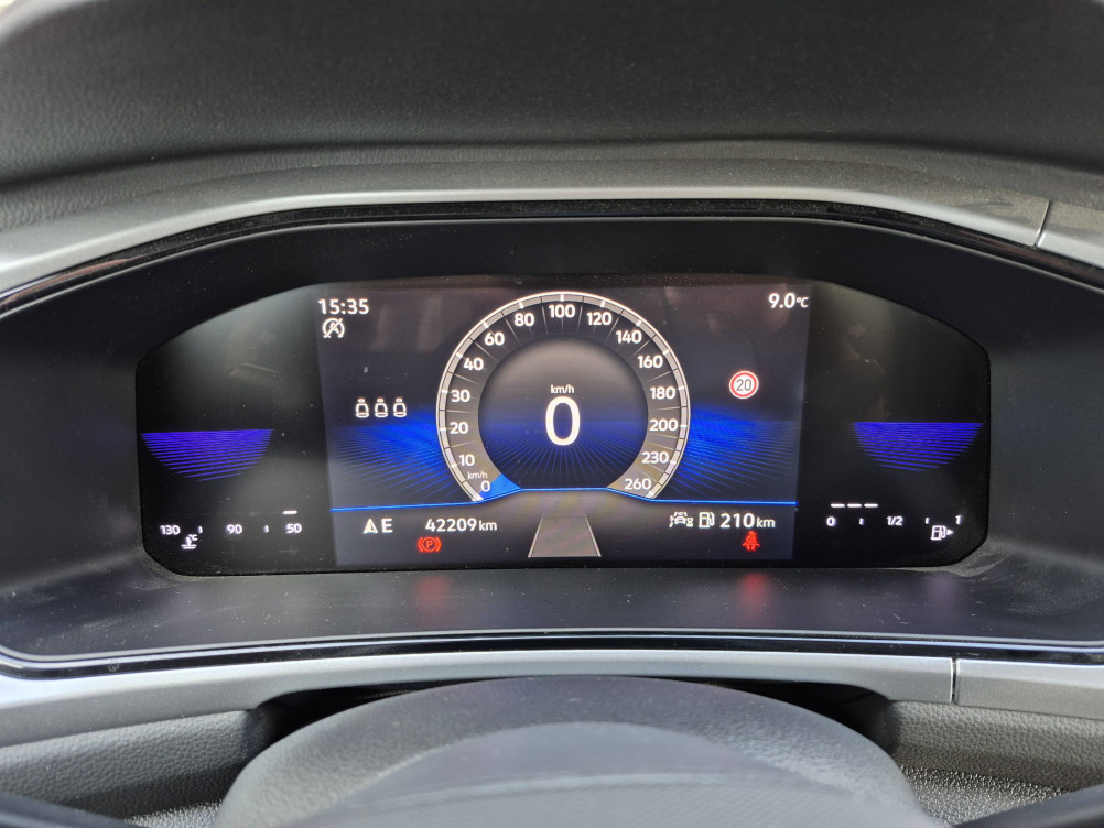 Acheter Volkswagen T-Roc T-Roc 1.0 TSI 110 Start/Stop BVM6 Life Business 5p occasion dans les concessions du Groupe Faurie