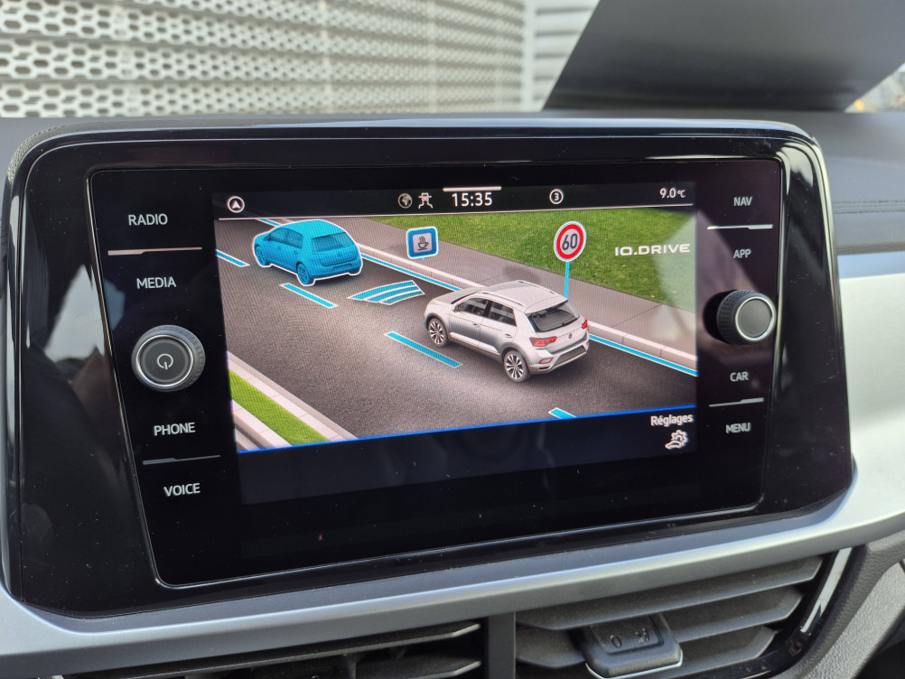 Acheter Volkswagen T-Roc T-Roc 1.0 TSI 110 Start/Stop BVM6 Life Business 5p occasion dans les concessions du Groupe Faurie