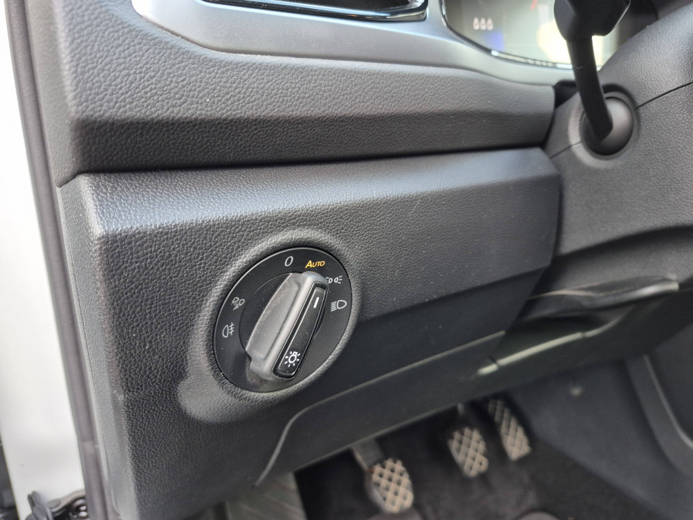 Acheter Volkswagen T-Roc T-Roc 1.0 TSI 110 Start/Stop BVM6 Life Business 5p occasion dans les concessions du Groupe Faurie