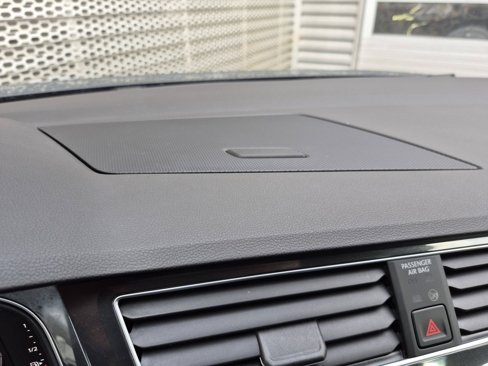 Acheter Volkswagen Tiguan Tiguan 2.0 TDI 150ch DSG7 R-Line Exclusive 5p occasion dans les concessions du Groupe Faurie