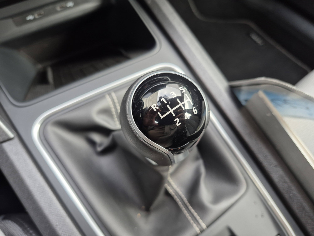 Acheter Seat Leon Leon  2.0 TDI 115 BVM6 Style Business 5p occasion dans les concessions du Groupe Faurie