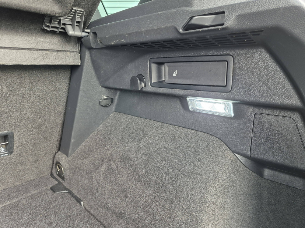 Acheter Volkswagen Tiguan Tiguan 2.0 TDI 150ch DSG7 R-Line Exclusive 5p occasion dans les concessions du Groupe Faurie