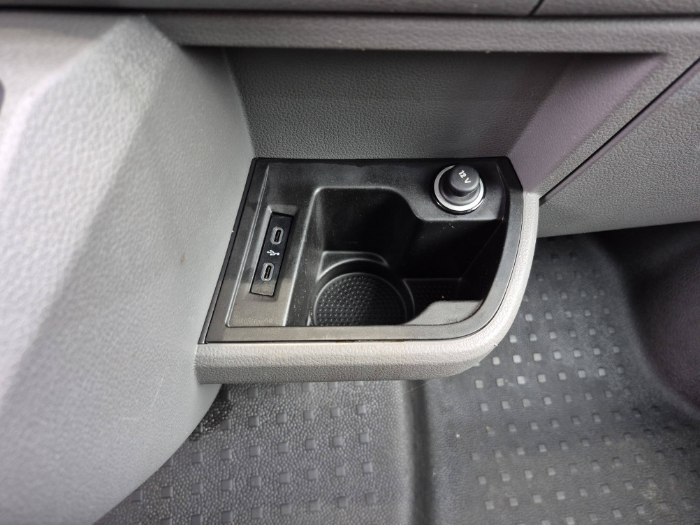 Acheter Volkswagen Transporter TRANSPORTER 6.1 PROCAB L1H1 2.0 TDI 150 DSG7 EDITION 5p occasion dans les concessions du Groupe Faurie