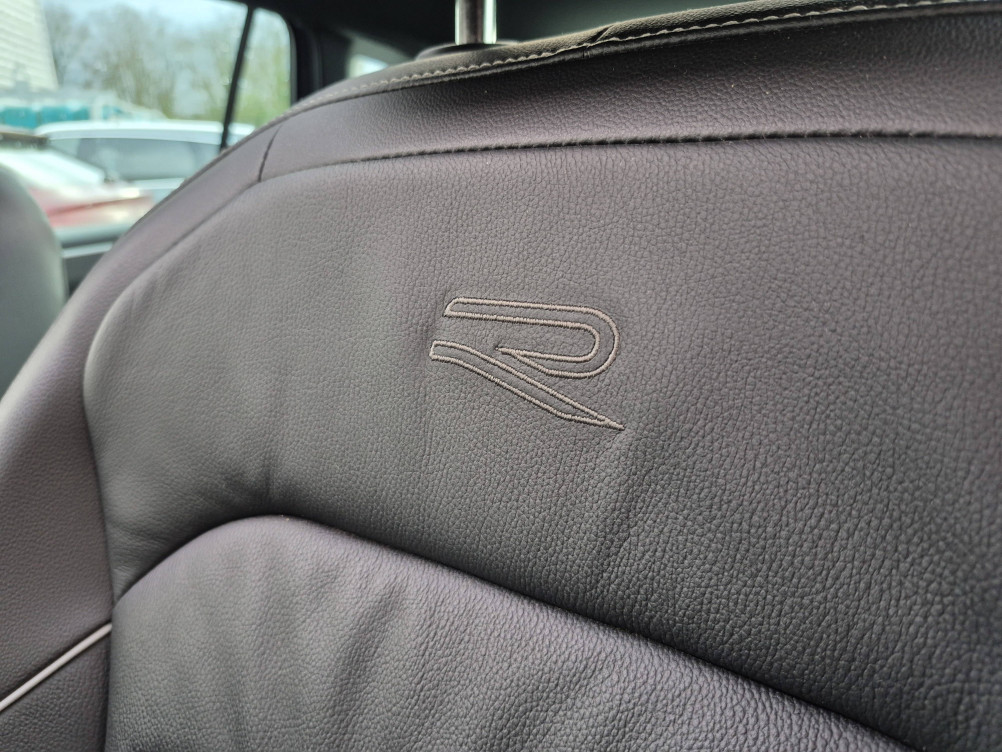 Acheter Volkswagen Tiguan Tiguan 2.0 TDI 150ch DSG7 R-Line Exclusive 5p occasion dans les concessions du Groupe Faurie