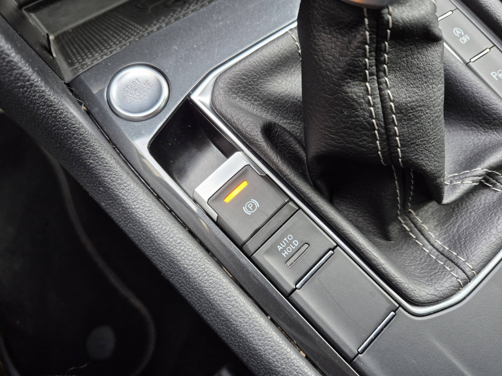 Acheter Volkswagen Tiguan Tiguan 2.0 TDI 150ch DSG7 R-Line Exclusive 5p occasion dans les concessions du Groupe Faurie