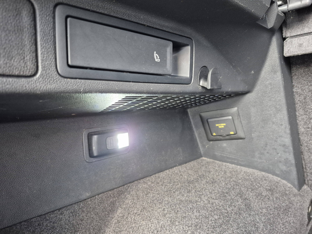 Acheter Volkswagen Tiguan Tiguan 2.0 TDI 150ch DSG7 R-Line Exclusive 5p occasion dans les concessions du Groupe Faurie