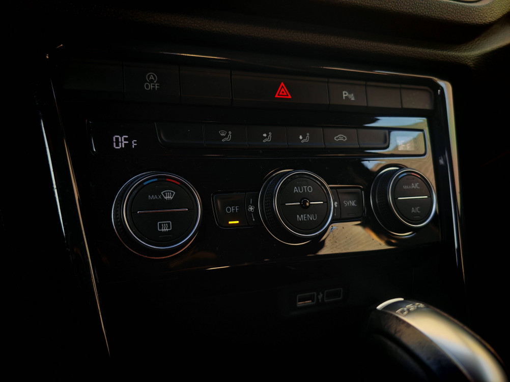 Acheter Volkswagen T-Roc T-Roc 1.5 TSI 150 EVO Start/Stop DSG7 Carat 5p occasion dans les concessions du Groupe Faurie