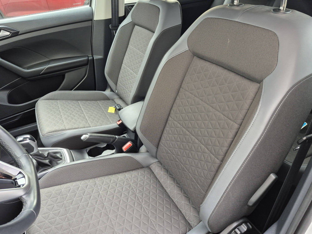 Acheter Volkswagen T-Cross T-Cross 1.0 TSI 110 Start/Stop DSG7 R-Line Tech 5p occasion dans les concessions du Groupe Faurie