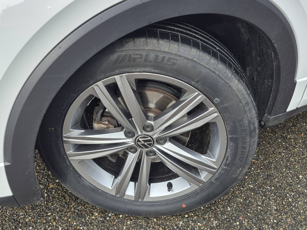 Acheter Volkswagen T-Cross T-Cross 1.0 TSI 110 Start/Stop DSG7 R-Line Tech 5p occasion dans les concessions du Groupe Faurie