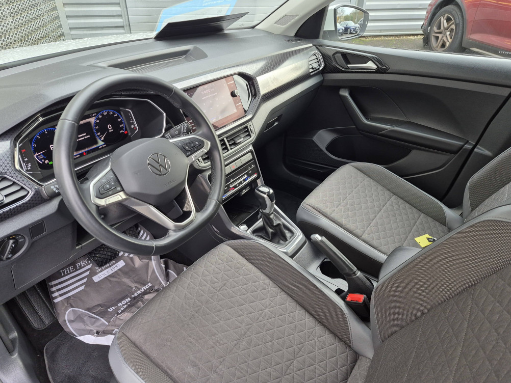 Acheter Volkswagen T-Cross T-Cross 1.0 TSI 110 Start/Stop DSG7 R-Line Tech 5p occasion dans les concessions du Groupe Faurie