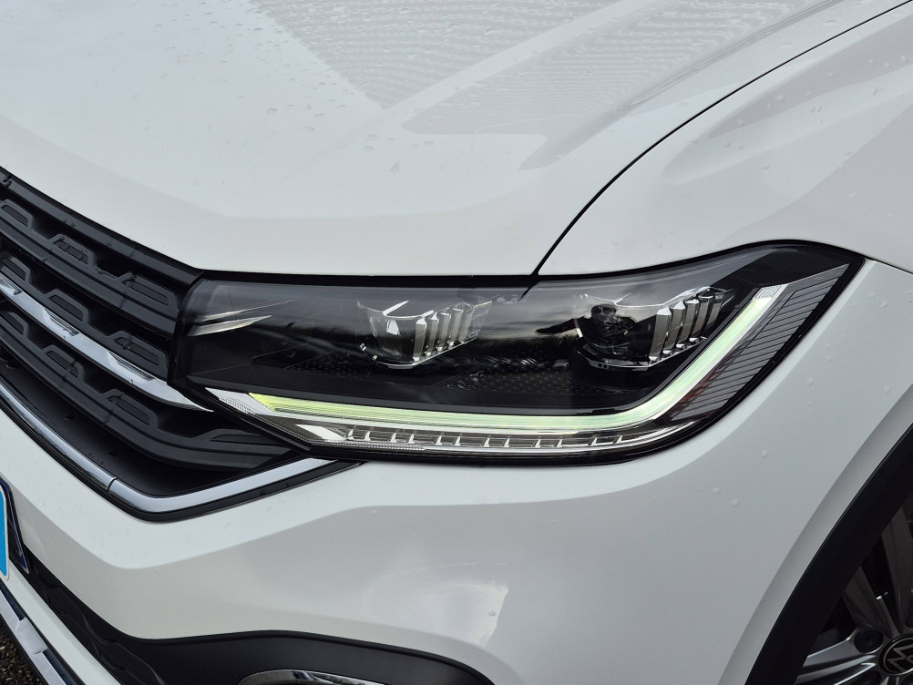 Acheter Volkswagen T-Cross T-Cross 1.0 TSI 110 Start/Stop DSG7 R-Line Tech 5p occasion dans les concessions du Groupe Faurie