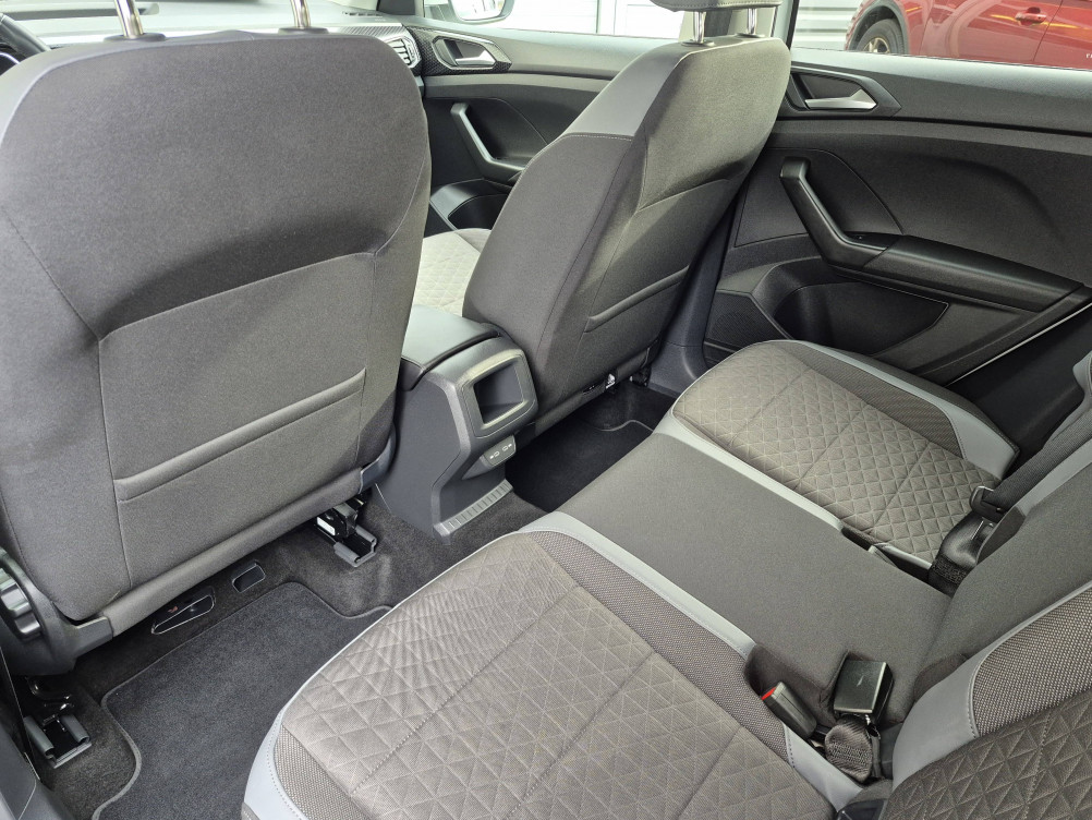 Acheter Volkswagen T-Cross T-Cross 1.0 TSI 110 Start/Stop DSG7 R-Line Tech 5p occasion dans les concessions du Groupe Faurie