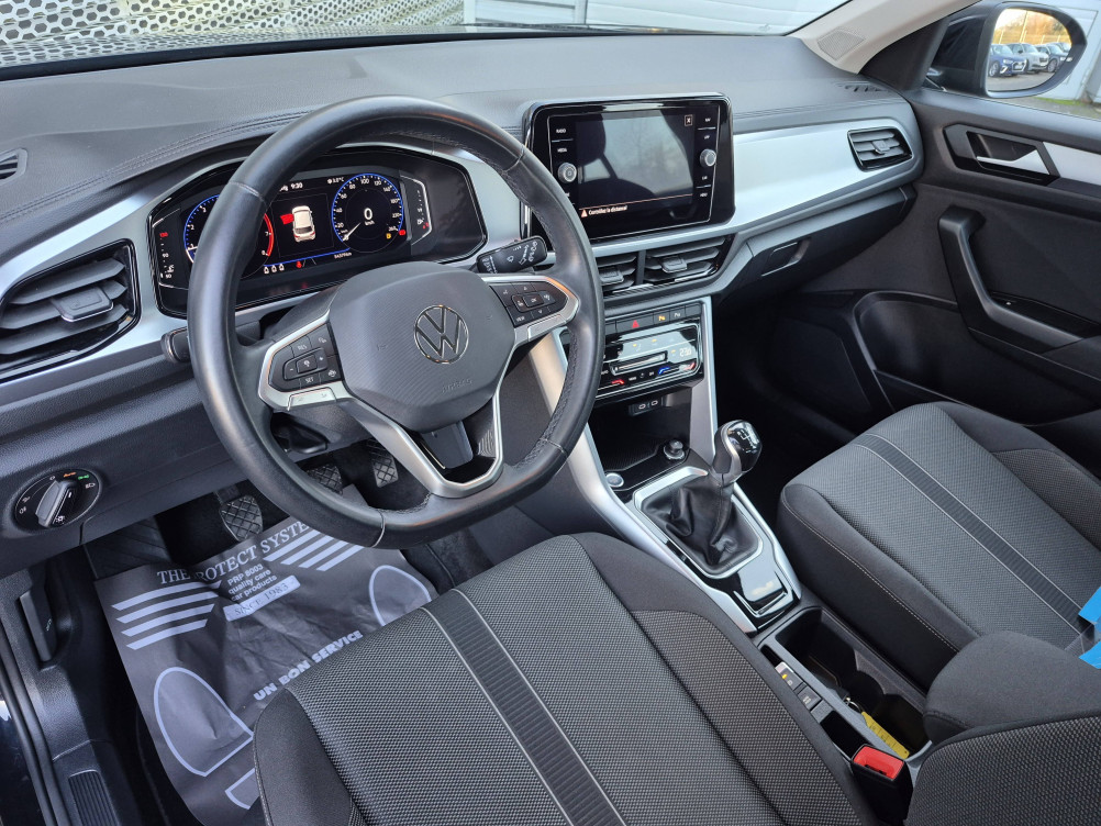 Acheter Volkswagen T-Roc T-Roc 1.0 TSI 110 Start/Stop BVM6 Life 5p occasion dans les concessions du Groupe Faurie