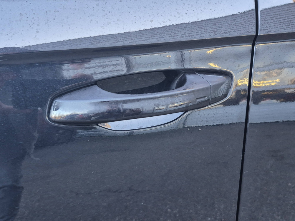 Acheter Volkswagen T-Roc T-Roc 1.0 TSI 110 Start/Stop BVM6 Life 5p occasion dans les concessions du Groupe Faurie