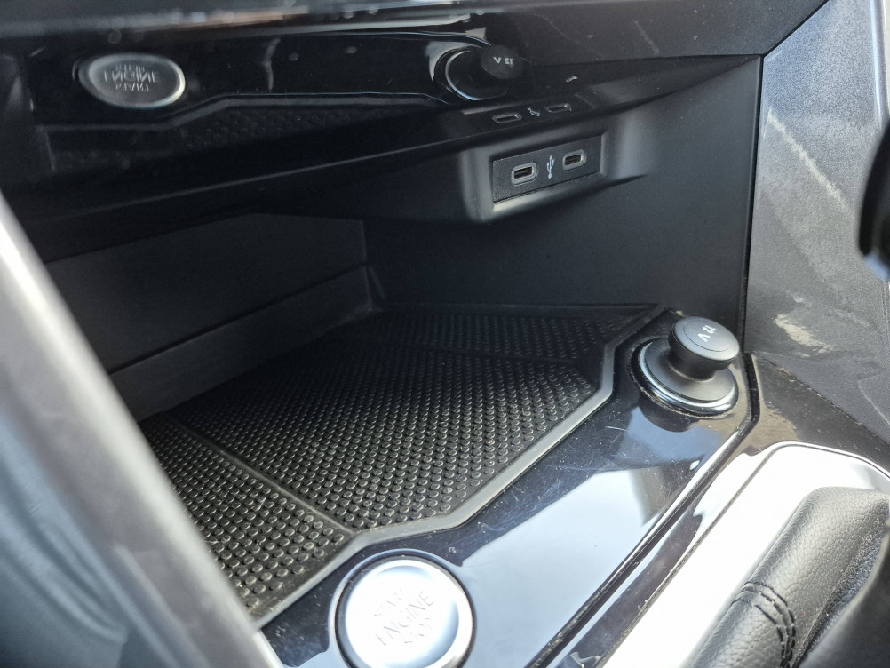 Acheter Volkswagen T-Roc T-Roc 1.5 TSI EVO 150 Start/Stop DSG7 Style 5p occasion dans les concessions du Groupe Faurie