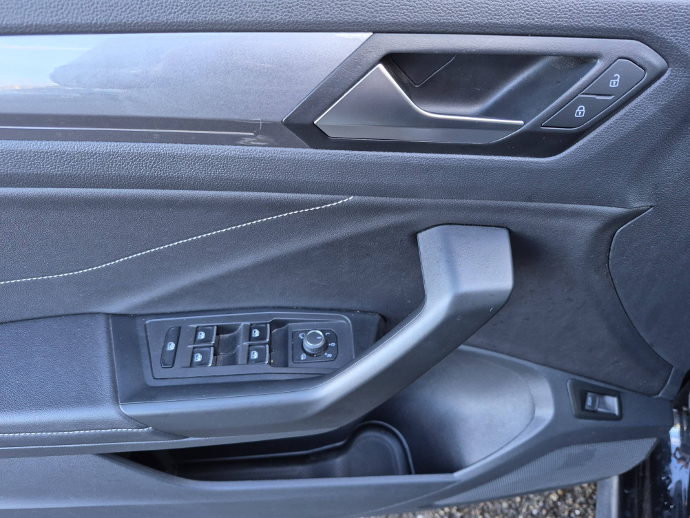 Acheter Volkswagen T-Roc T-Roc 1.5 TSI EVO 150 Start/Stop DSG7 Style 5p occasion dans les concessions du Groupe Faurie