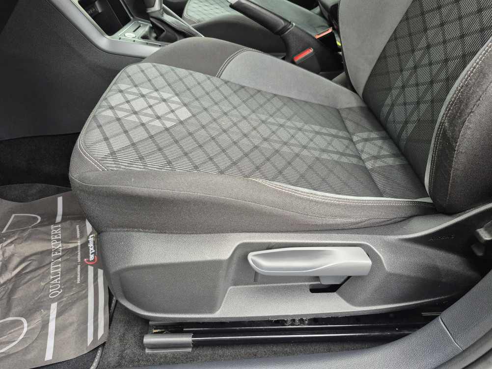 Acheter Volkswagen Taigo Taigo 1.0 TSI 110 DSG7 R-Line 5p occasion dans les concessions du Groupe Faurie