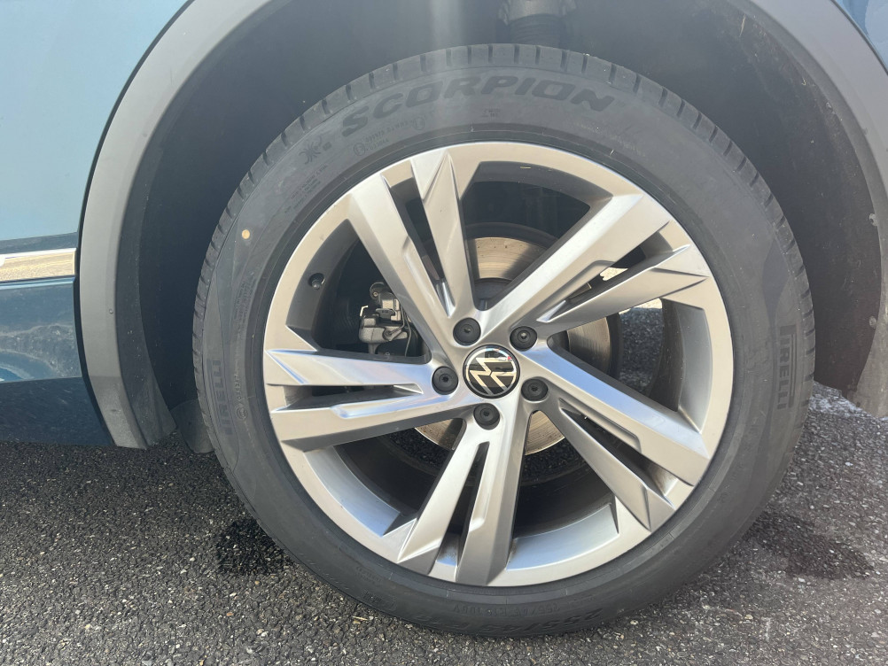 Acheter Volkswagen Tiguan Tiguan 2.0 TDI 150ch DSG7 R-Line 5p occasion dans les concessions du Groupe Faurie