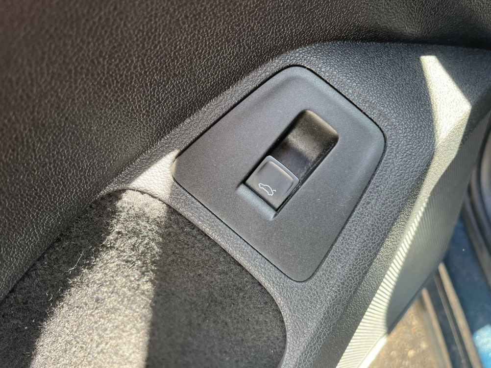 Acheter Volkswagen Tiguan Tiguan 2.0 TDI 150ch DSG7 R-Line 5p occasion dans les concessions du Groupe Faurie