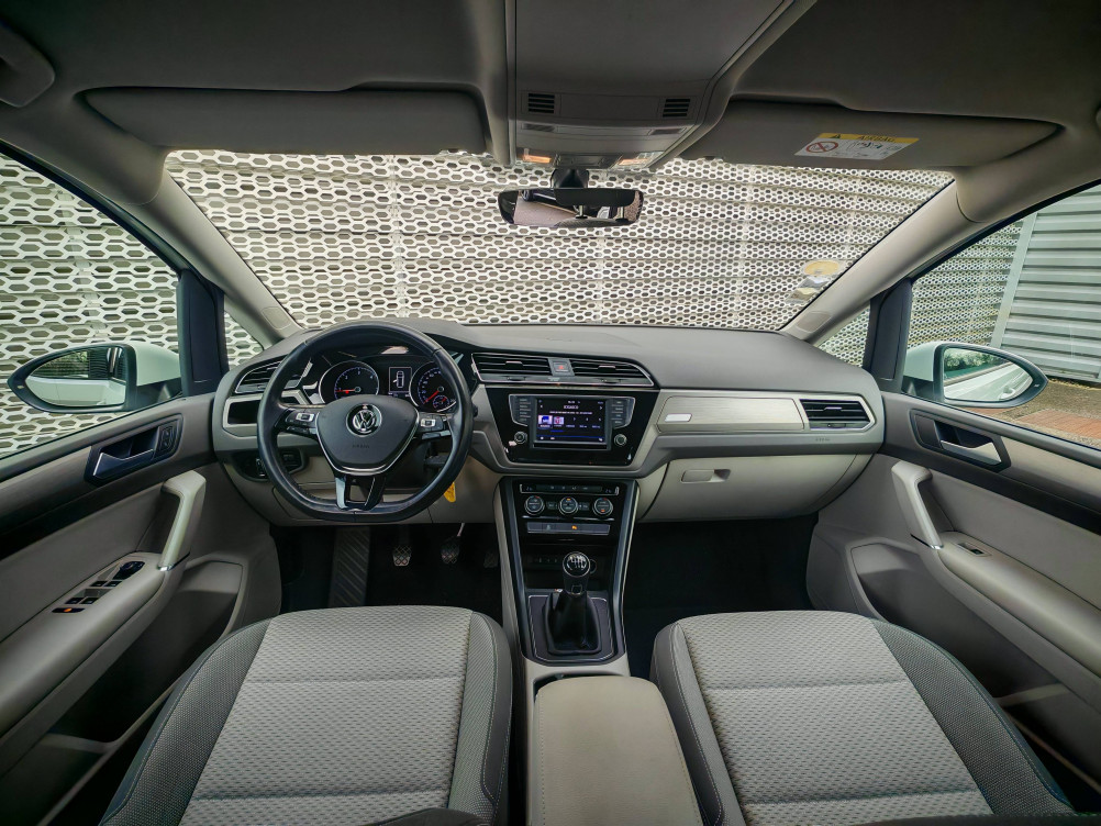 Acheter Volkswagen Touran Touran 1.6 TDI 115 BMT Allstar 5pl 5p occasion dans les concessions du Groupe Faurie