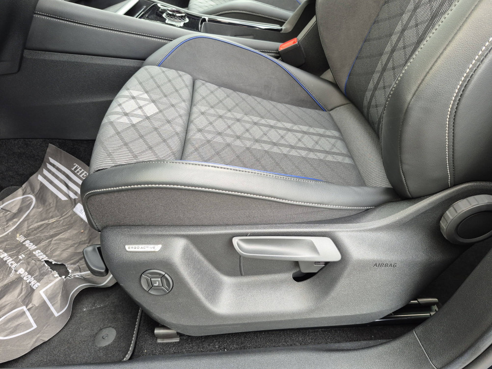 Acheter Volkswagen Tiguan Tiguan 2.0 TDI 150ch DSG7 R-Line 5p occasion dans les concessions du Groupe Faurie