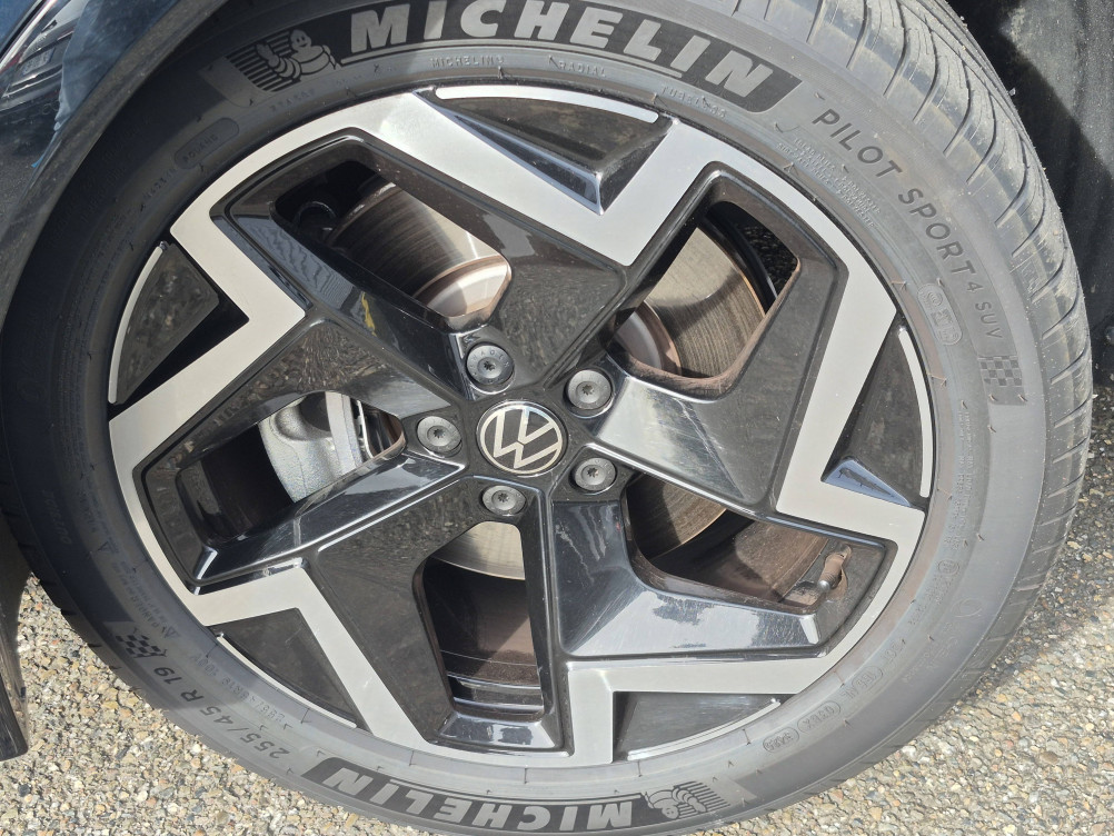 Acheter Volkswagen Tiguan Tiguan 2.0 TDI 150ch DSG7 R-Line 5p occasion dans les concessions du Groupe Faurie