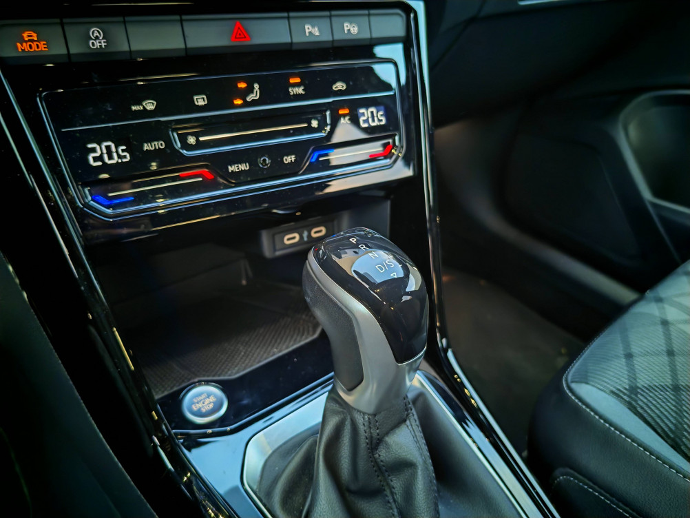 Acheter Volkswagen T-Roc T-Roc 1.5 TSI EVO2 150 Start/Stop DSG7 R-Line 5p occasion dans les concessions du Groupe Faurie