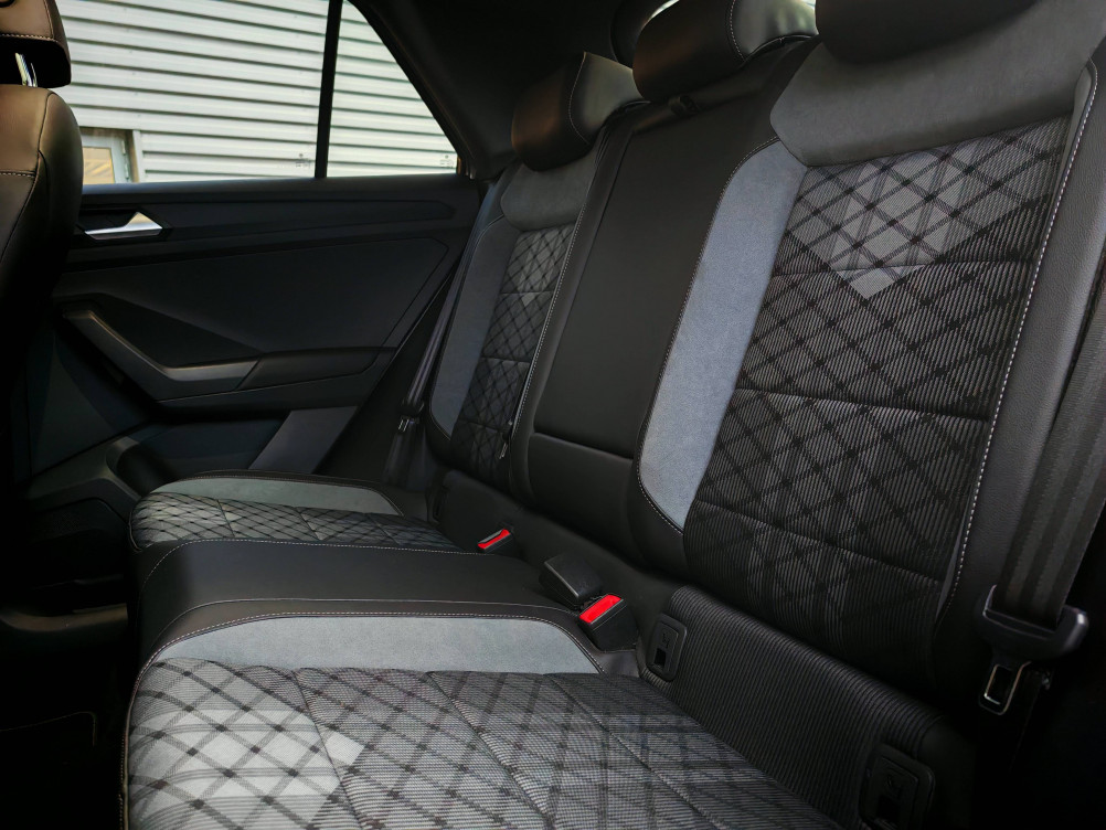 Acheter Volkswagen T-Roc T-Roc 1.5 TSI EVO2 150 Start/Stop DSG7 R-Line 5p occasion dans les concessions du Groupe Faurie